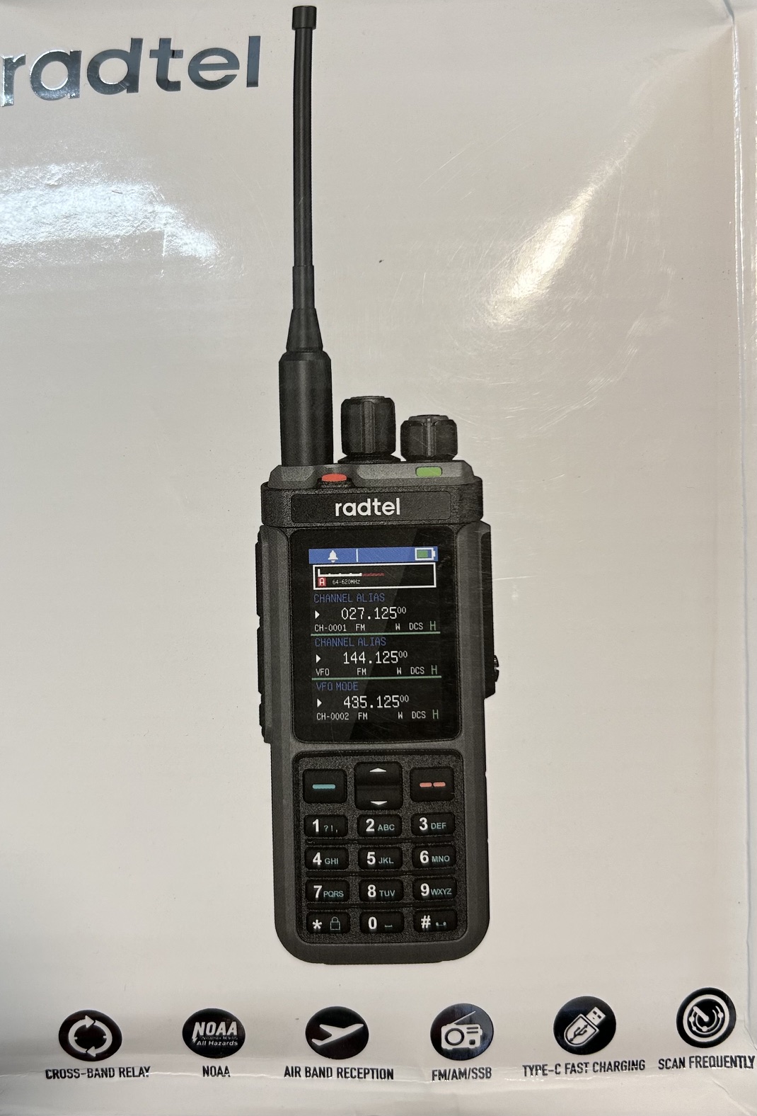 RT-880 ruční vícepásmová radiostanice
