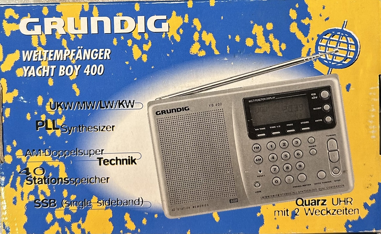 Přehledový přijímač GRUNDIG YACHT BOY 400
